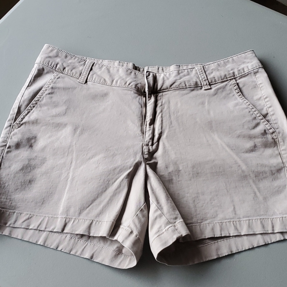 Ladies shorts